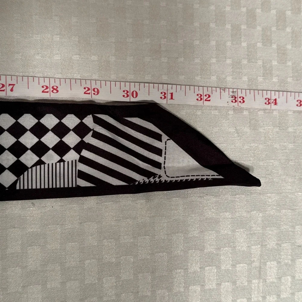 Black and White Abstract Pattern Purse Hair Scarf New